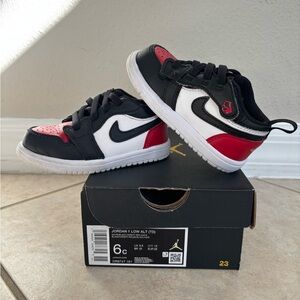 Jordan 1 Low Toddler Velcro Shoes. Size 6C